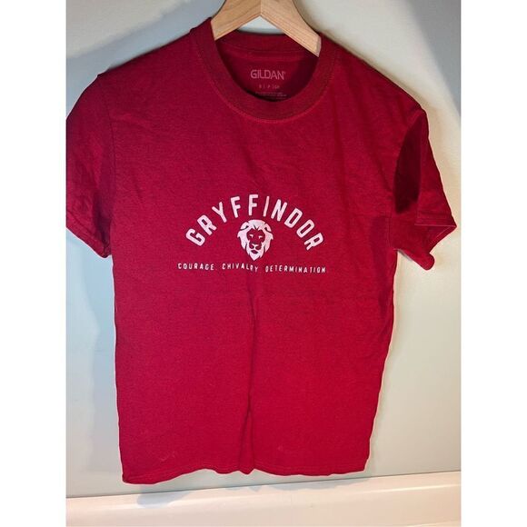 Gryffindor Graphic T-shirt Men’s Small Red - Picture 1 of 4